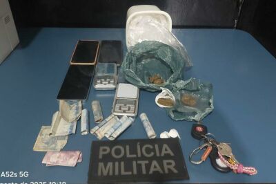 Imagem da notícia Casal é preso por tráfico de drogas após abordagem no centro de Cassilândia